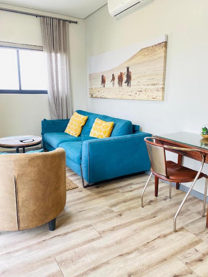 Dmn City At Merensky Apartment ウィントフーク エクステリア 写真