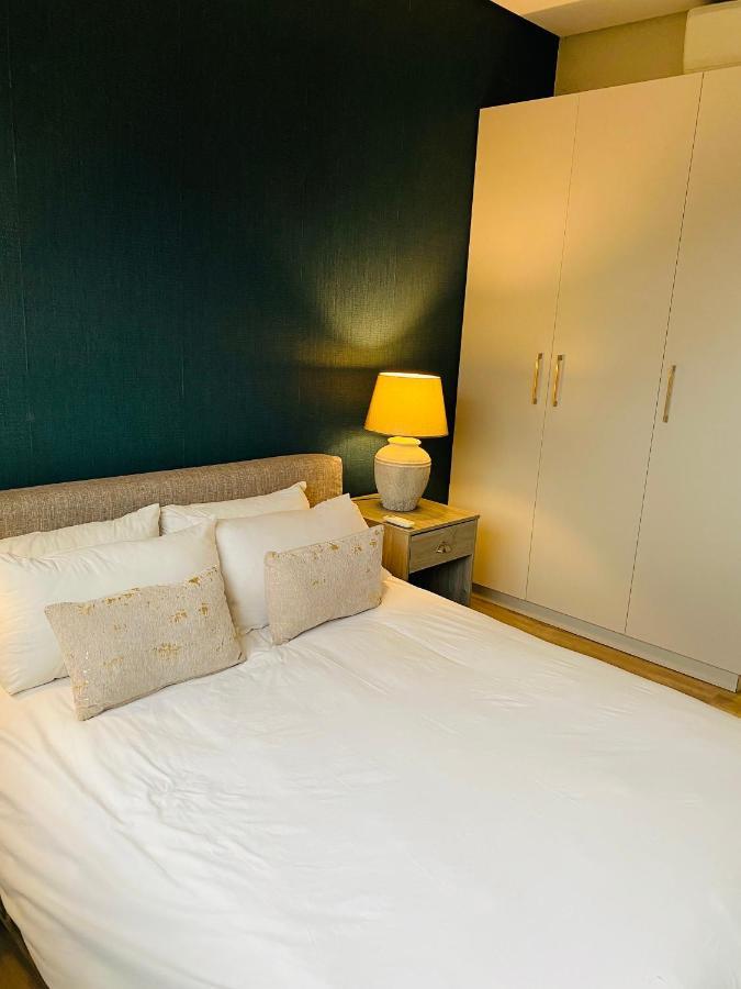 Dmn City At Merensky Apartment ウィントフーク エクステリア 写真